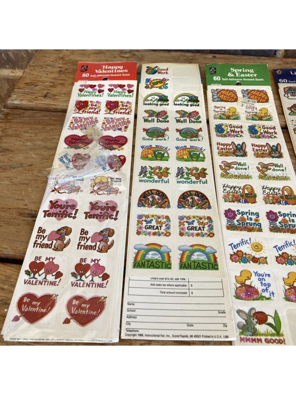 Vtg INSTRUCTIONAL FAIR Stickers-Teacher Reward Seals Seasonal